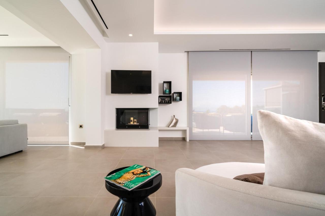 Balia Suites Akharavi Extérieur photo